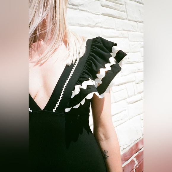 Sea New York Black Ric Rac Ruffles Ryleigh One Piece Swimsuit Small - Picture 7 of 10